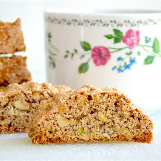 Hazelnut Pistachio Biscotti - Recipe photo by jeanieandluluskitchen