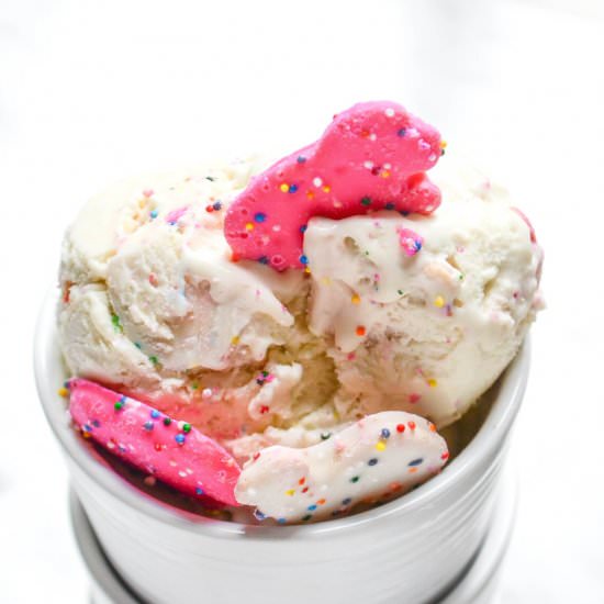 Frosted Animal Cracker No-Churn Ice Cream - Recipe photo by mymoderncookery