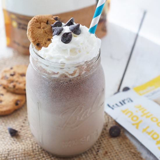 Chocolate Chip Cookie Smoothie - Recipe photo by SmartLittleCookie