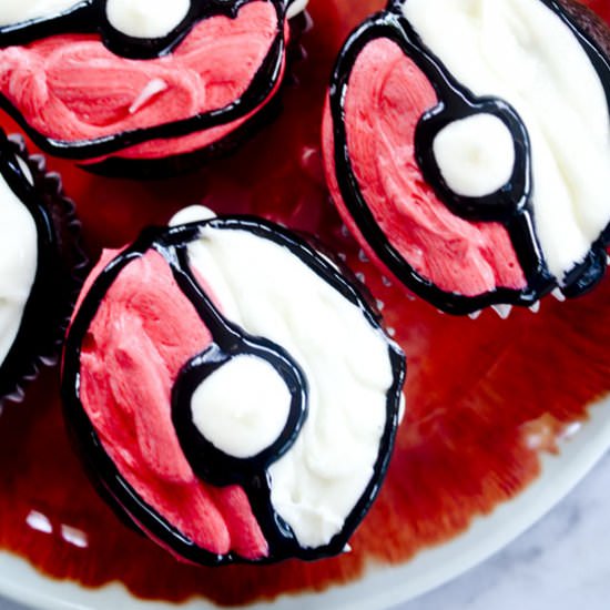 Pokeball Cupcakes - Recipe photo by recipe-diaries
