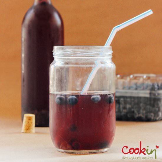Green Tea Blueberry Ice Tea - Recipe photo by Hisham Assaad