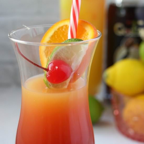 Rum Punch Cocktail - Recipe photo by amandascookin