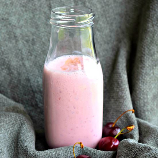 Cherry Vanilla Protein Shake - Recipe photo by Cookilicious