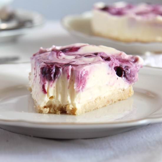 Blueberry Lemon Curd Cheesecake - Recipe photo by adinutza