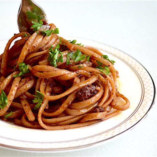 Beefy Red Wine Linguini - Recipe photo by jeanieandluluskitchen