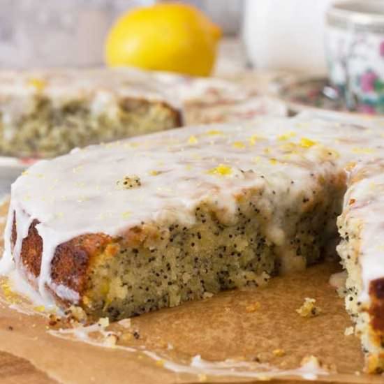 Lemon Poppy Seed Drizzle Cake - Recipe photo by scrummy2610