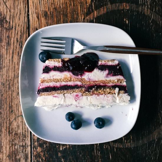 Frozen Blueberry Lemon Icebox Cake - Recipe photo by cococakeland