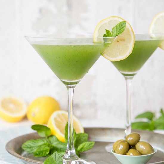 Cucumber Mint Gin Martini - Recipe photo by Fuss Free Flavours