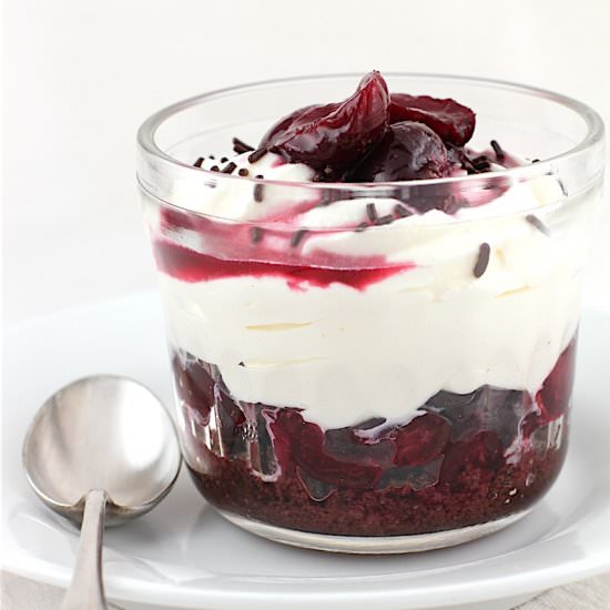 Cherry Ricotta Cheesecake Verrines - Recipe photo by lifesafeast