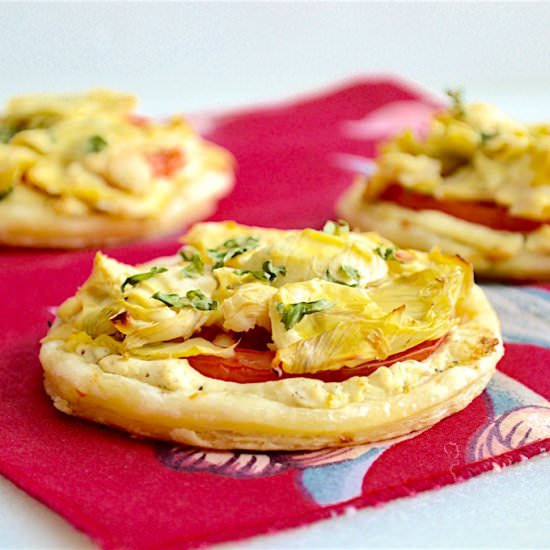 Artichoke Tomato Goat Cheese Tarts - Recipe photo by jeanieandluluskitchen