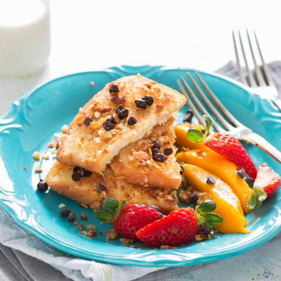 Coconut French Toast with Chocolate - Recipe photo by currytrail