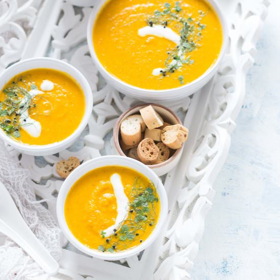 Roasted Carrot Onion Soup - Recipe photo by currytrail