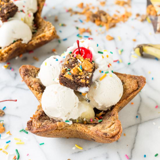 Ultimate Ice Cream Sundae Bowl - Recipe photo by Strawberry Blondie Kitchen