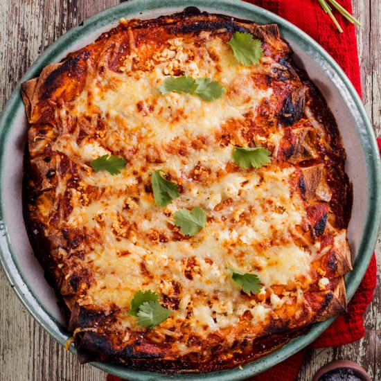 Shredded chicken enchiladas - Recipe photo by Simply Delicious
