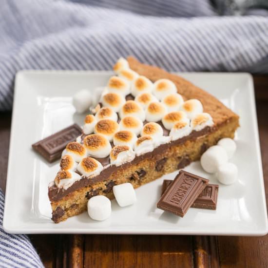 S'mores Cookie Cake - Recipe photo by thatskinnychickcanbake