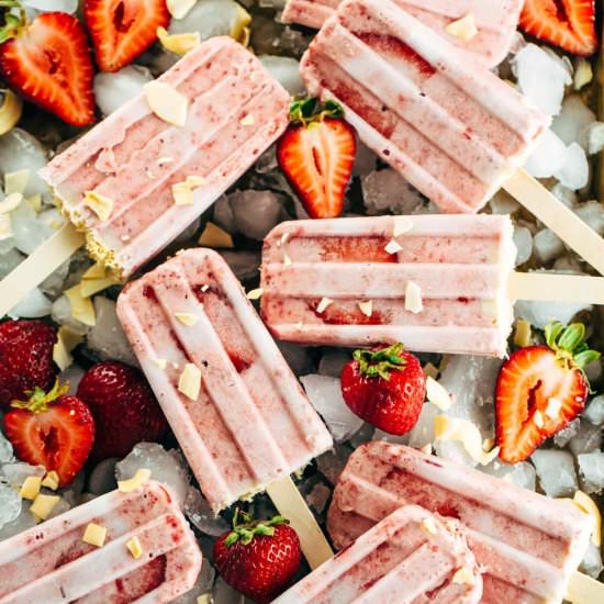 Vegan Strawberry Popsicles - Recipe photo by Jessica Gavin