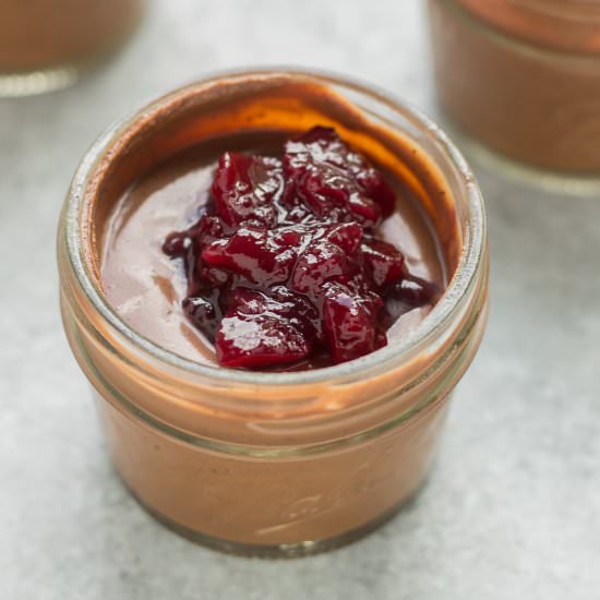 Mini Chocolate Mason Jars - Recipe photo by Strawberry Blondie Kitchen