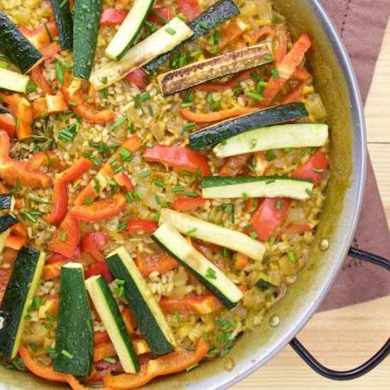 Vegetarian Paella - Recipe photo by The FoodOlic