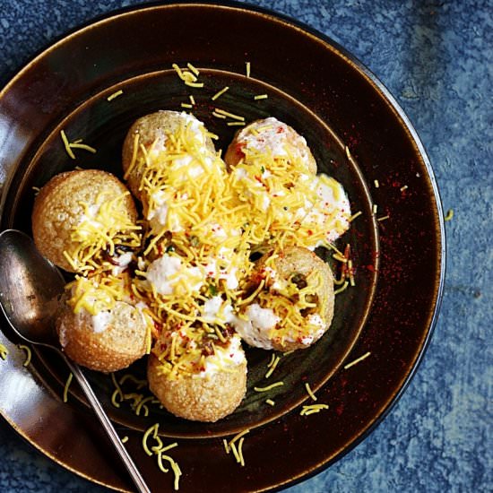 Sev Puri - Recipe photo by Harini123