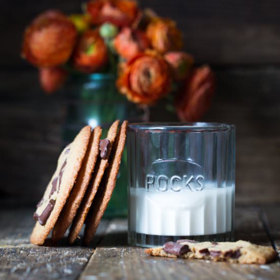 Grain free Thin Chocolate Chip - Recipe photo by The Urban Poser