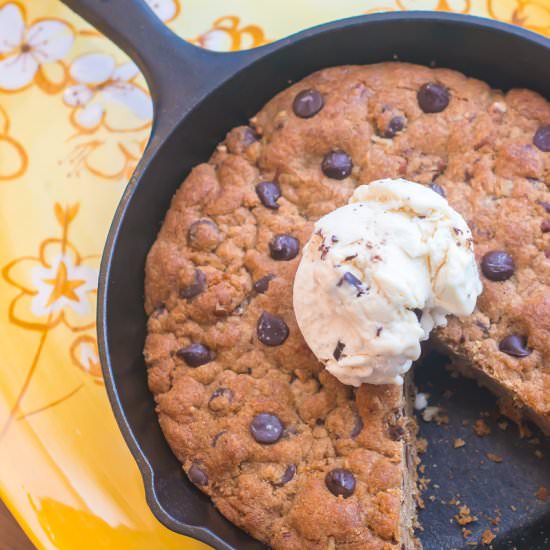 Chocolate Chip Pecan Skillet Cookie - Recipe photo by irokthekitchen
