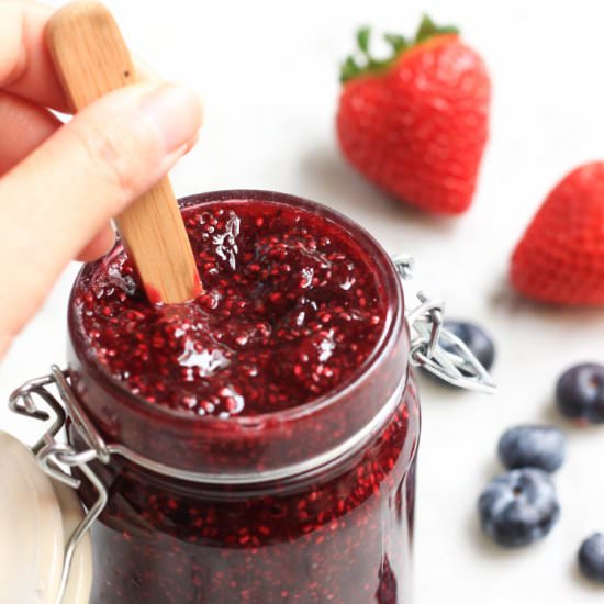 Mixed Berry Chia Seed Jam - Recipe photo by felicialim
