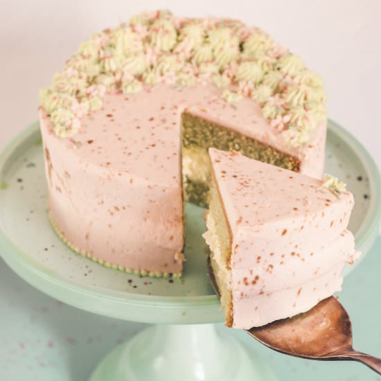 Spirulina & Almond Cake - Recipe photo by Tales of Chocolate