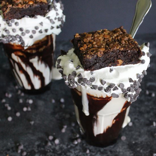 MONSTER PEANUT BUTTER BROWNIE SHAKE - Recipe photo by SouthernMomLoves