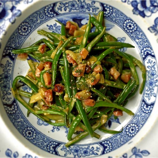 Green Bean Carbonara - Recipe photo by Gluts and Gluttony