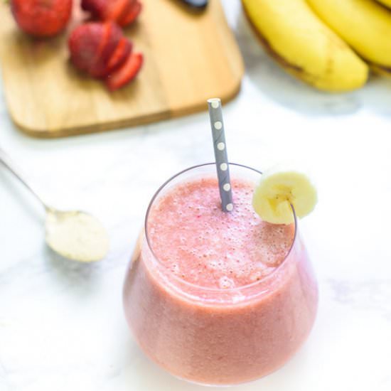 Strawberry Ashwaganda Smoothie - Recipe photo by Solluna333