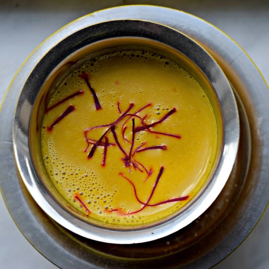 Turmeric Latte - Recipe photo by Cookilicious