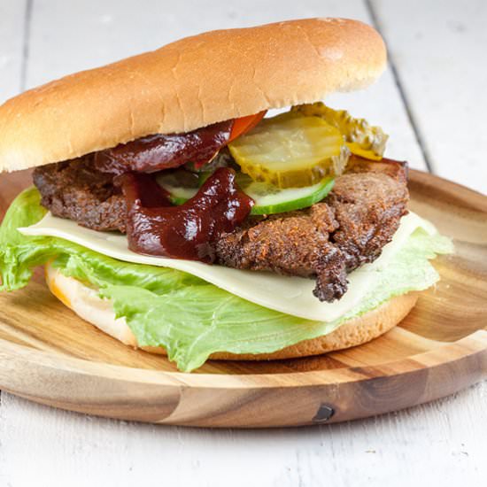 Crisp Pork Belly Burger - Recipe photo by ohmydish