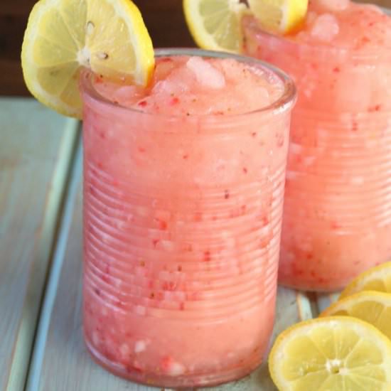 Strawberry Lemonade Moscato Slushie - Recipe photo by missinthekitchen