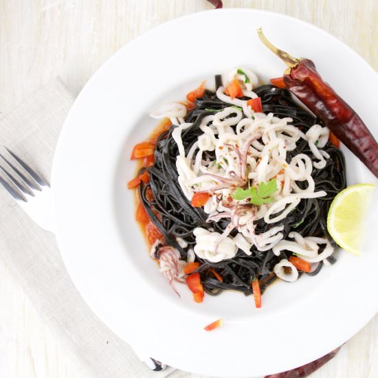 Calamari Linguine on a spicy sauce - Recipe photo by The FoodOlic