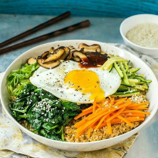 Vegetarian Quinoa Bibimbap - Recipe photo by YuriElkaim1