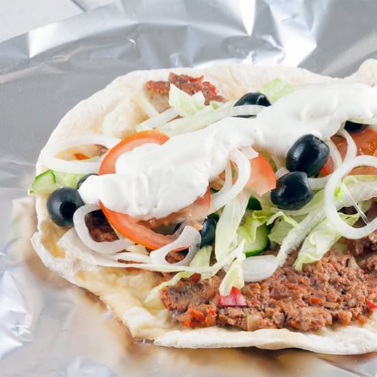 Turkish Pizza a.k.a. Lahmacun - Recipe photo by ohmydish