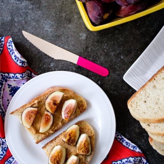 Peanut Butter and Fig Toast - Recipe photo by Unusuallylovely