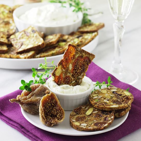 Gluten free artisan crackers - Recipe photo by Savorthebest