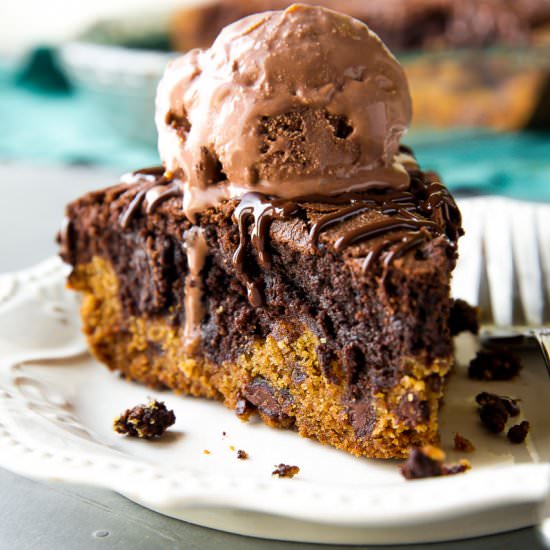 Brookie Pie - Recipe photo by sallysbakingaddiction