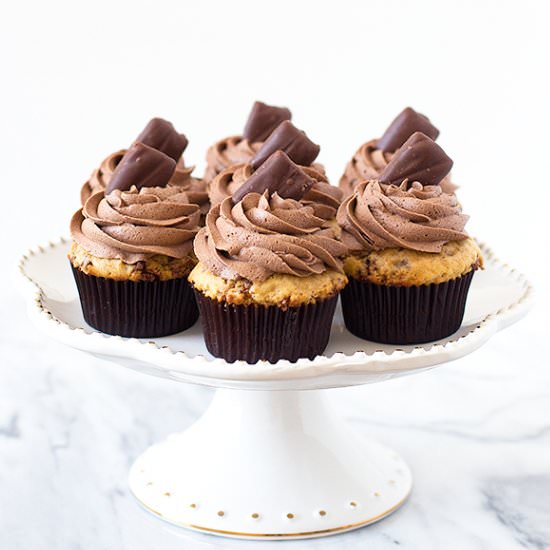 Peanut Butter Heath Cupcakes - Recipe photo by sarahsbakestudio