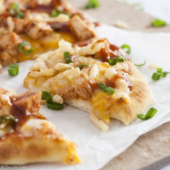 BBQ Chicken Flatbread Pizza - Recipe photo by Thelifejolie
