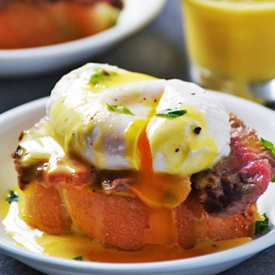 Steak and Eggs Benedict Crostini - Recipe photo by LifeTastesGood
