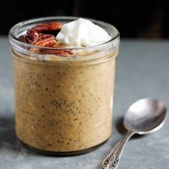 Pumpkin Pie Overnight Oats - Recipe photo by ambitiouskitchen