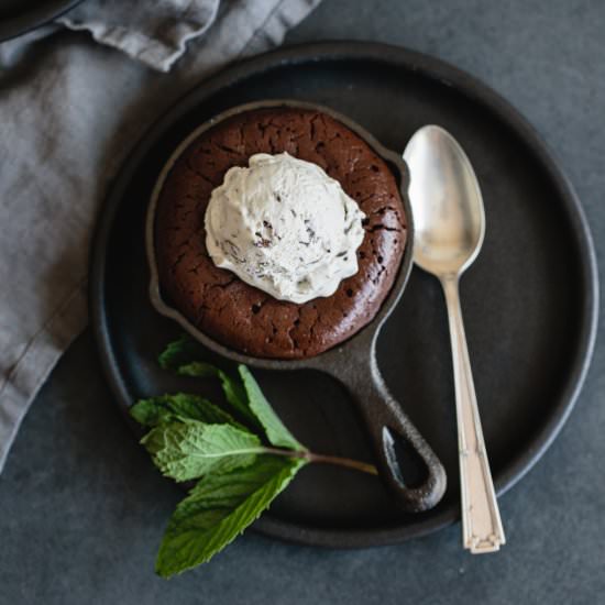 Mini Skillet Brownies - Recipe photo by Downshiftology