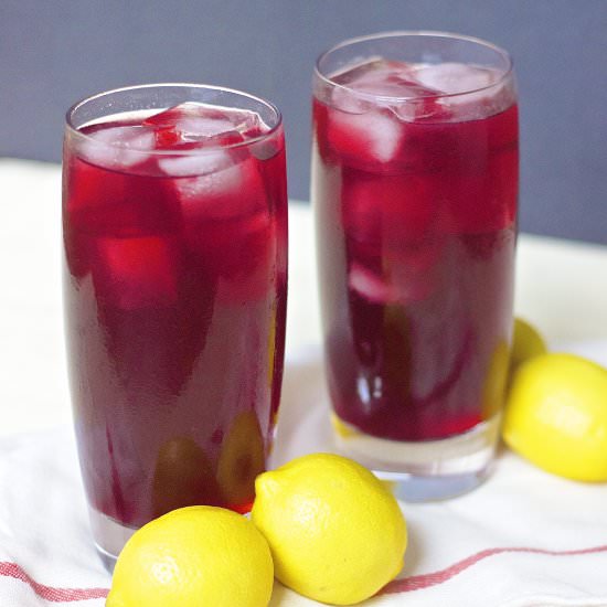 Tinto de Verano {Summer Wine} - Recipe photo by KneadingHome