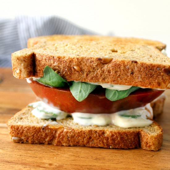 Spicy Tomato Sandwich - Recipe photo by tagandtibby
