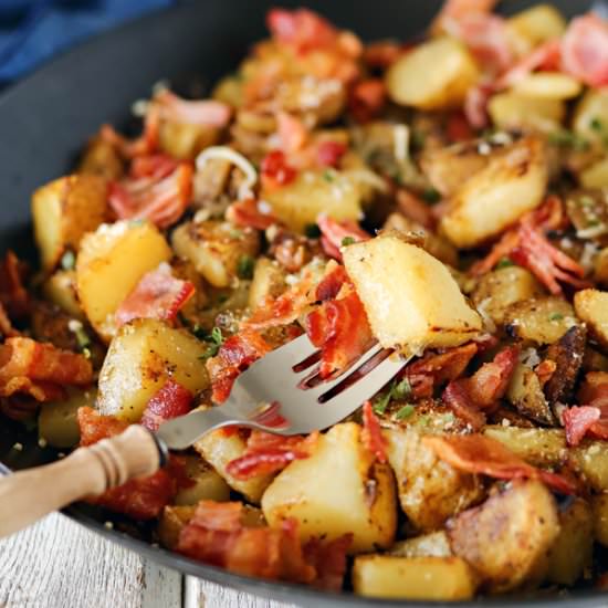 Skillet Breakfast Potatoes & Bacon - Recipe photo by Kleinworth &amp; Co