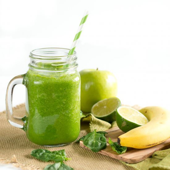Cleansing Green Smoothie - Recipe photo by Delicious Meets Healthy