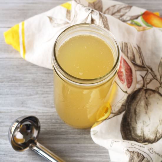 Basic Chicken Stock - Recipe photo by Lemon blossoms