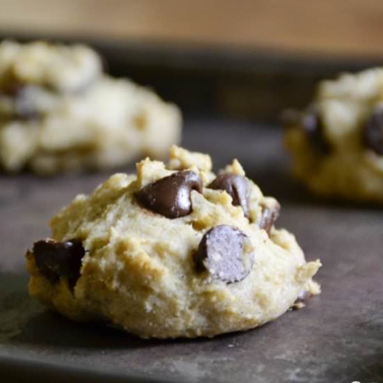 Easy Chocolate Chip Cookies - Recipe photo by raiasrecipes